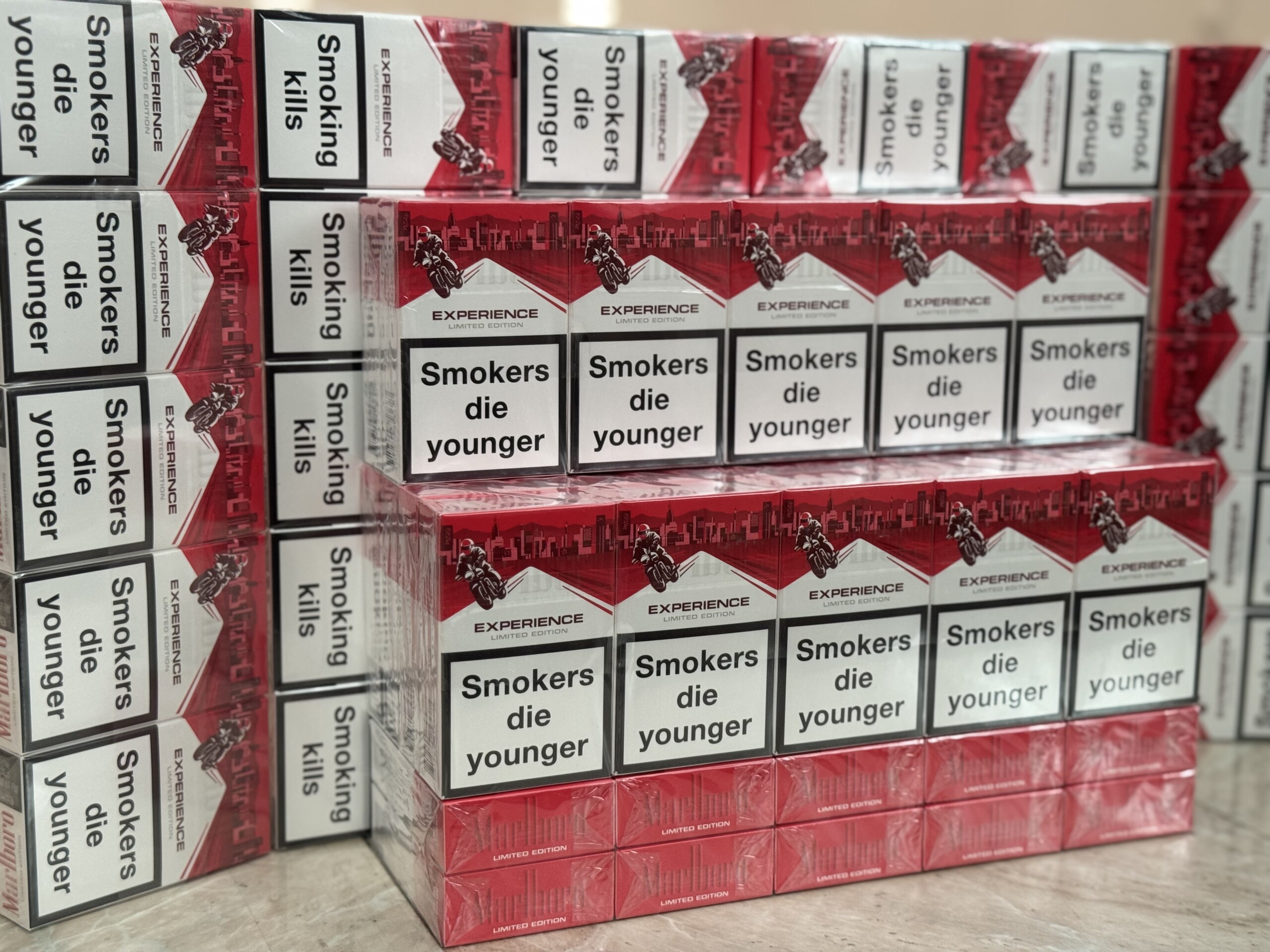 Marlboro KS Red (мотоцикл) 4 Marlboro KS Red (мотоцикл) — изображение 4